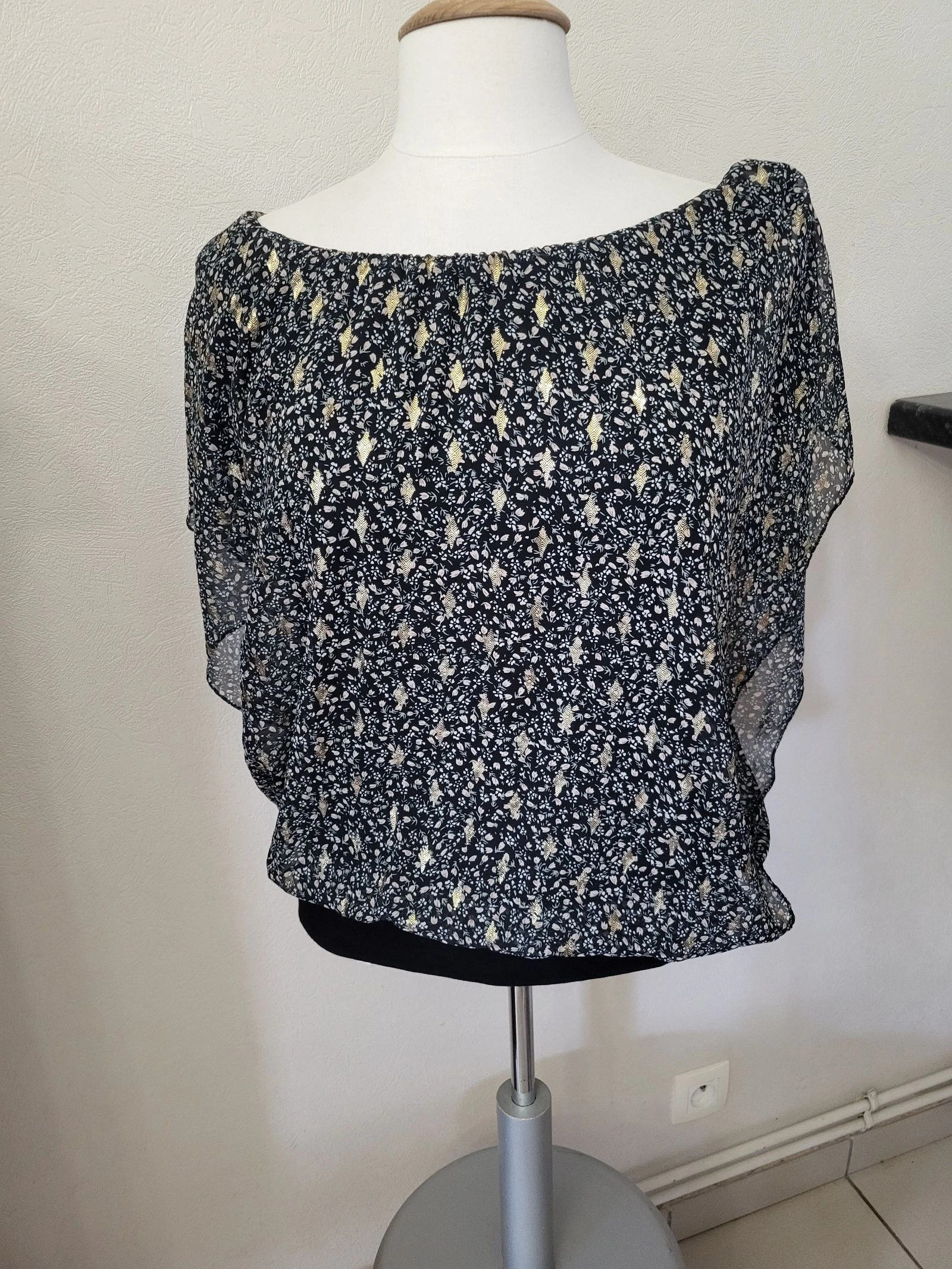 <item 0> – photo 2